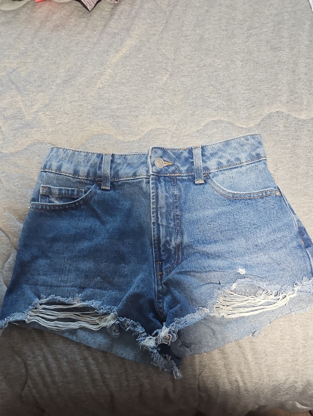 No Boundaries Two-Tone Distressed Denim Shorts - Blue